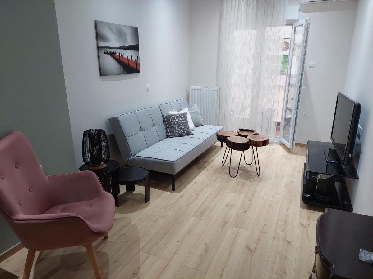 B&M Cozy Apartment テッサロニキ エクステリア 写真